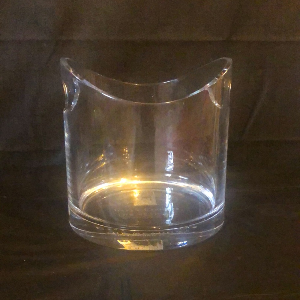 Tiffany & Co lead crystal ice bucket scalloped top 7” by 7” 2006 fall promo